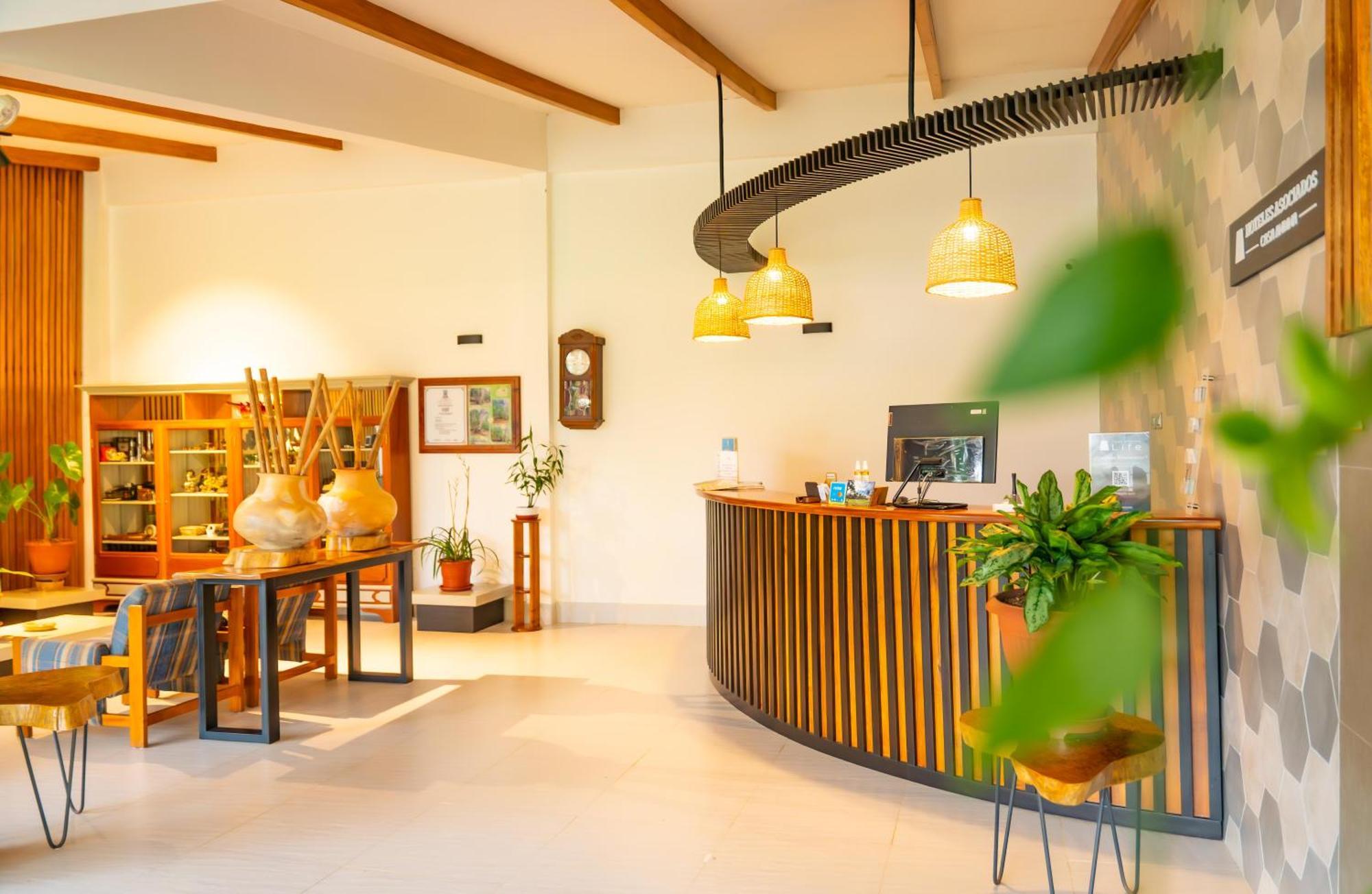 Altavista Casahotel - Asociado Casa Andina Мойобамба Екстериор снимка