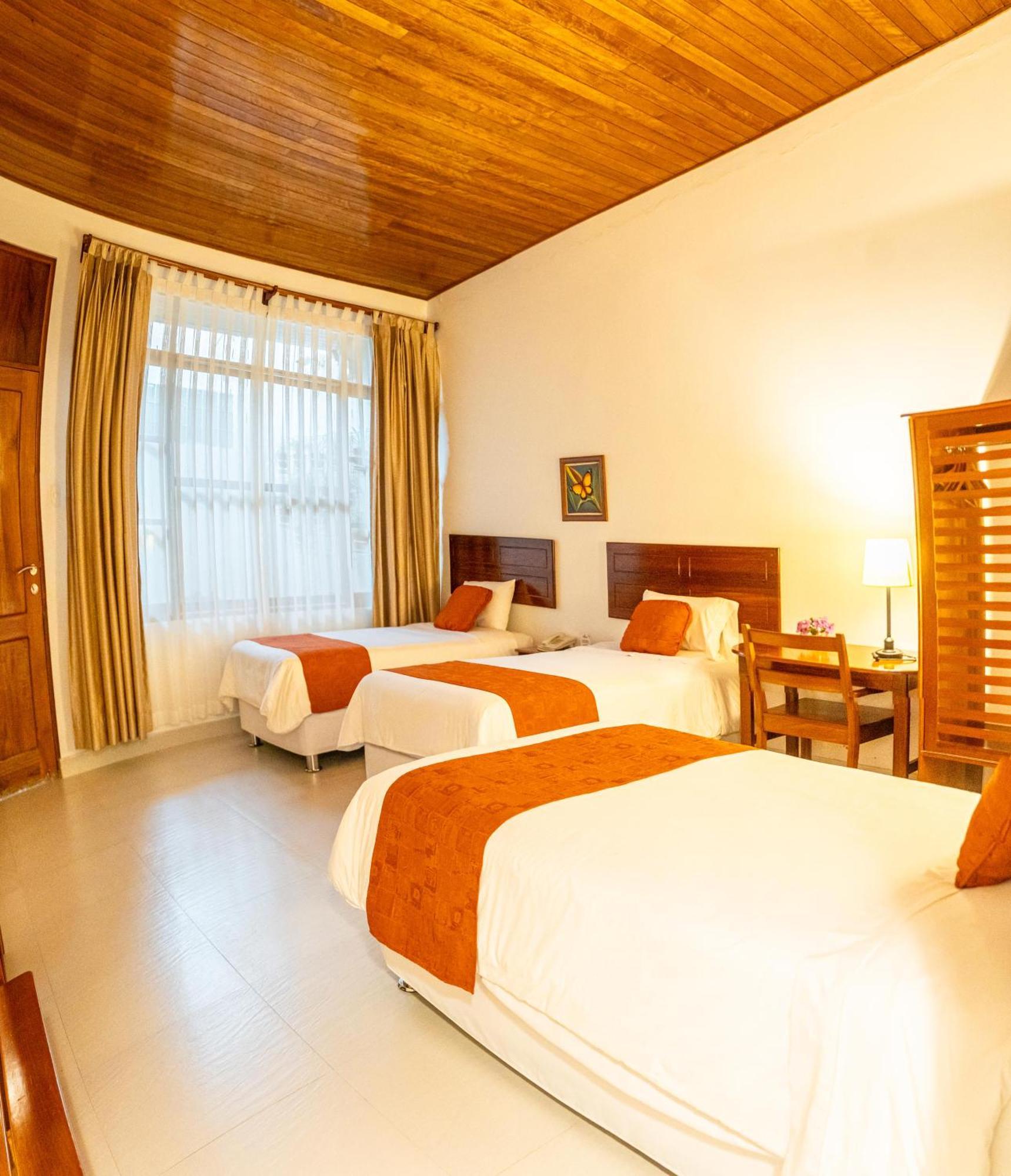 Altavista Casahotel - Asociado Casa Andina Мойобамба Екстериор снимка